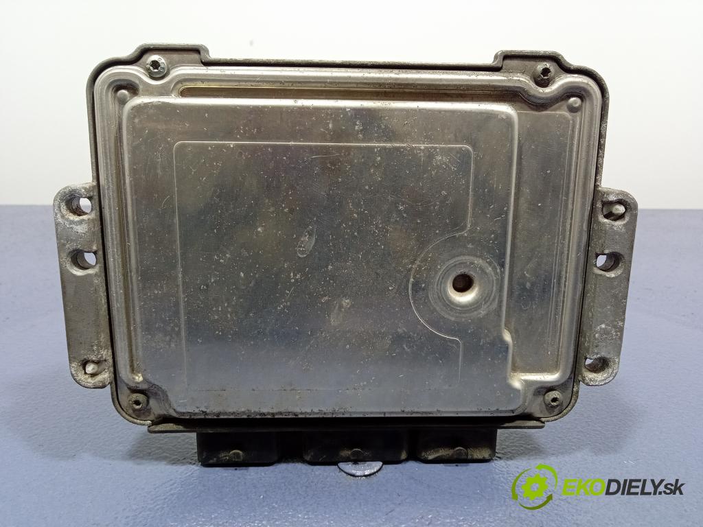 Ford C-max 2005 riadiaca jednotka Motor: 0281012488