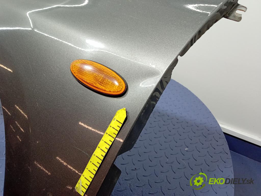 Mazda Tribute 2002 blatnik před Levý: 01