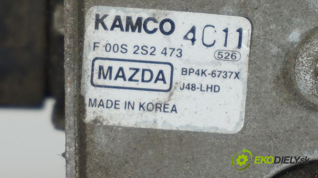 Mazda 3 2004 mechanismus motorek Stěrače: před 4M5117508AA