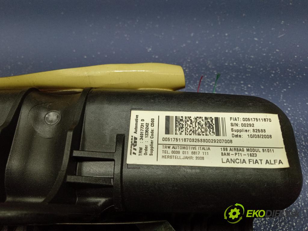 Fiat Bravo 2008 kokpit,pristrojová doska 07354615250