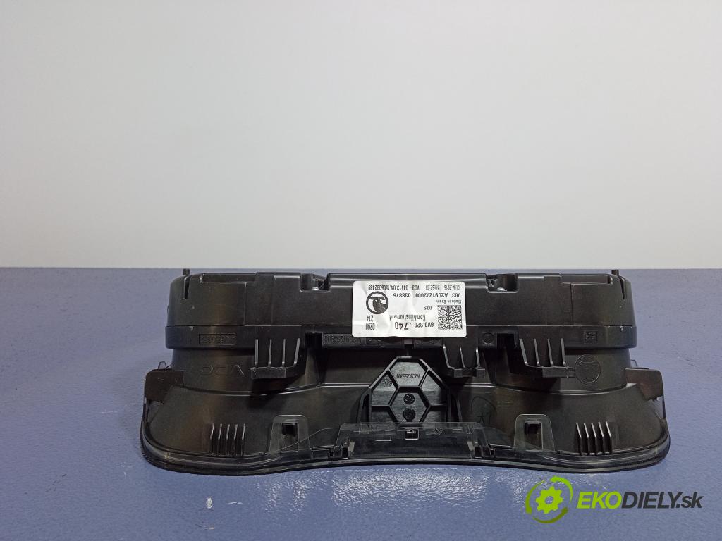 Skoda Fabia 2015 prístrojovka/ budíky 6V0920740