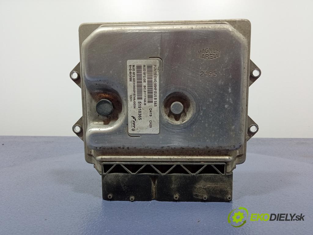 Fiat Punto 2012 riadiaca jednotka Motor: 51918365