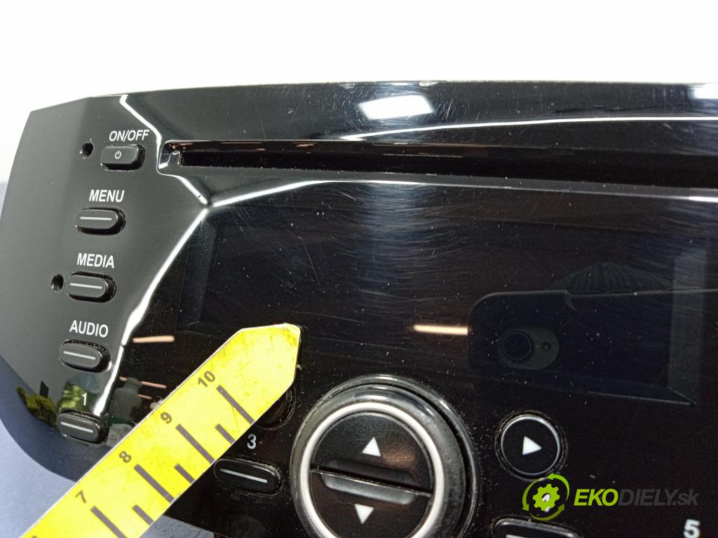 Fiat Punto 2012 Radio I Navigácia: 7355539210