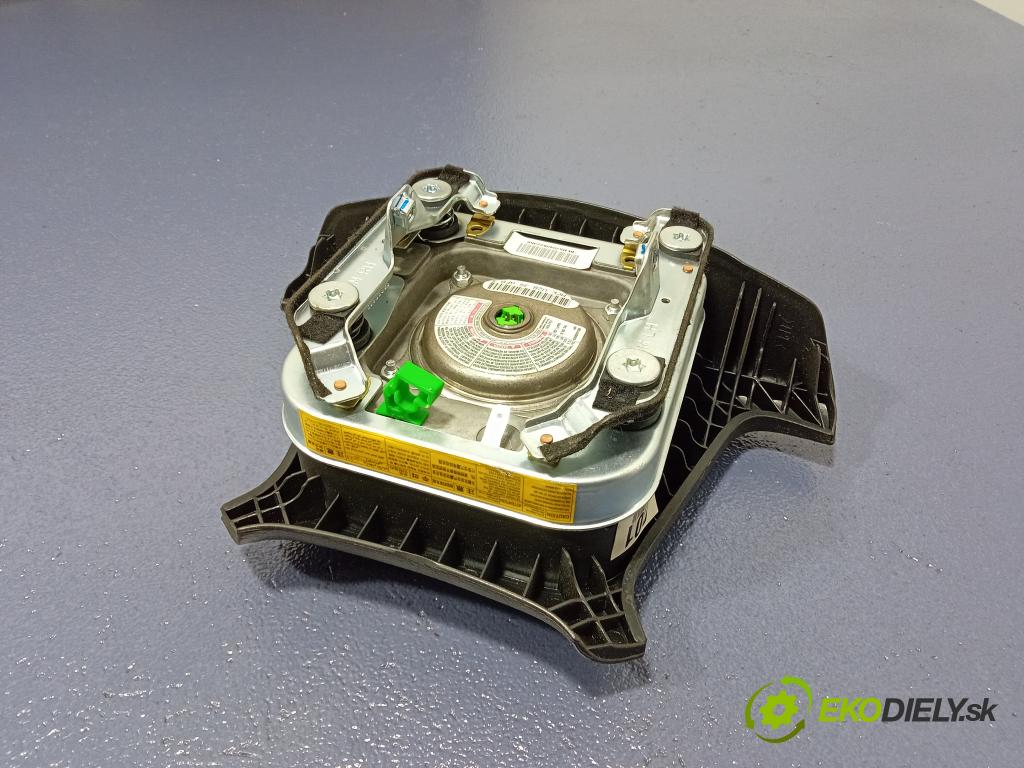 Hyundai Santa fe 2007 kokpit,pristrojová doska 01
