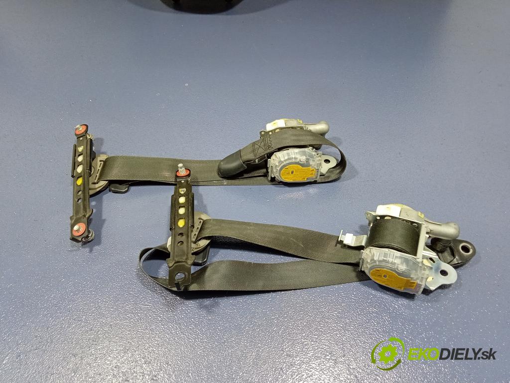 Hyundai Santa fe 2007 kokpit,pristrojová doska 01