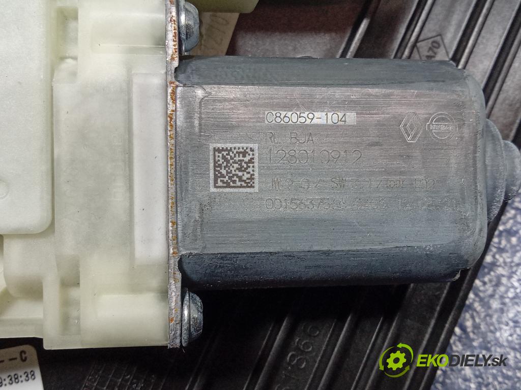 Renault Clio 2021 mechanismus stahování Sklenka: Zad: Levý: 827217837R