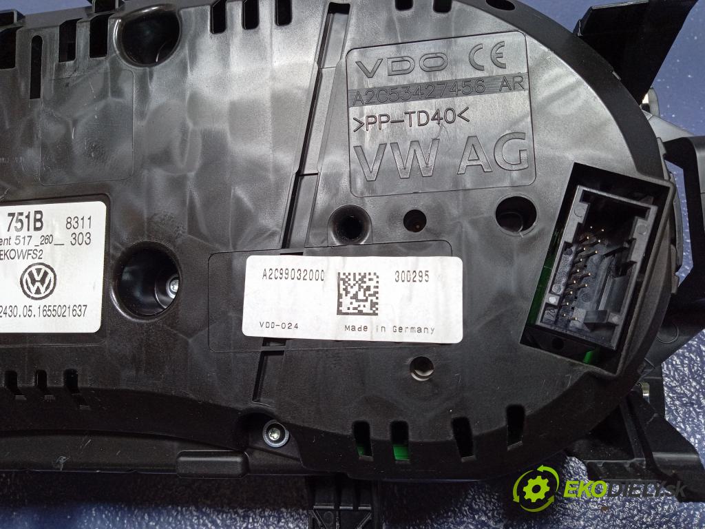 Vw Golf 2016 prístrojovka/ budíky 517920751B
