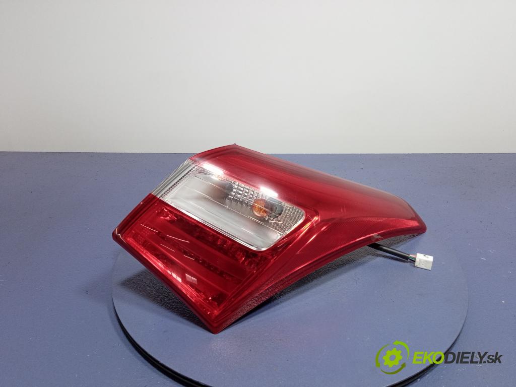 Hyundai I30 2012 svetlo / reflektor zad Prava: Vonkajsia: 01