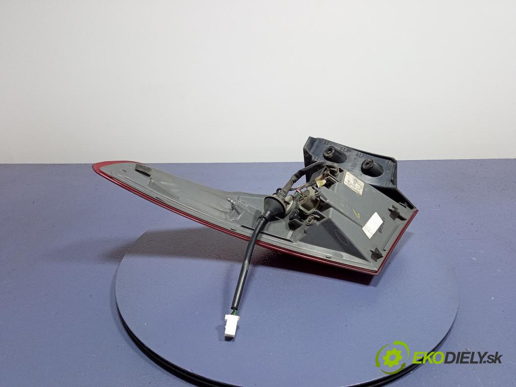 Hyundai I30 2012 svetlo / reflektor zad Prava: Vonkajsia: 01