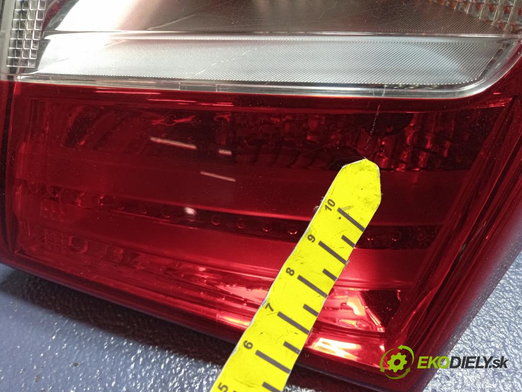 Hyundai I30 2012 svetlo / reflektor zad Prava: Vonkajsia: 01