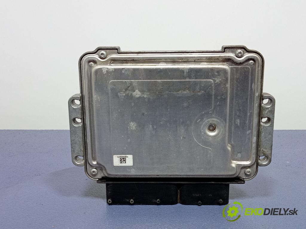 Hyundai I30 2012 riadiaca jednotka Motor: 39111-2A930