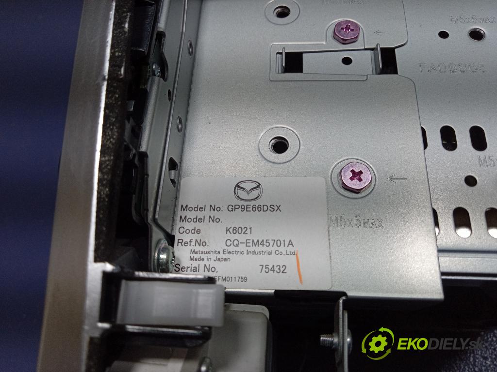 Mazda 6 2007 Radio I Navigácia: CQ-EM4570AK