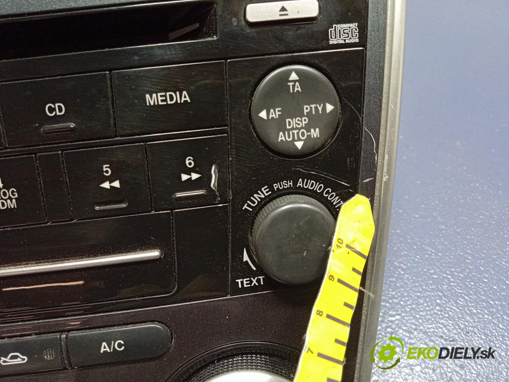 Mazda 6 2007 Radio I Navigácia: CQ-EM4570AK