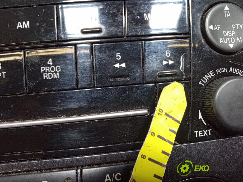 Mazda 6 2007 Radio I Navigácia: CQ-EM4570AK