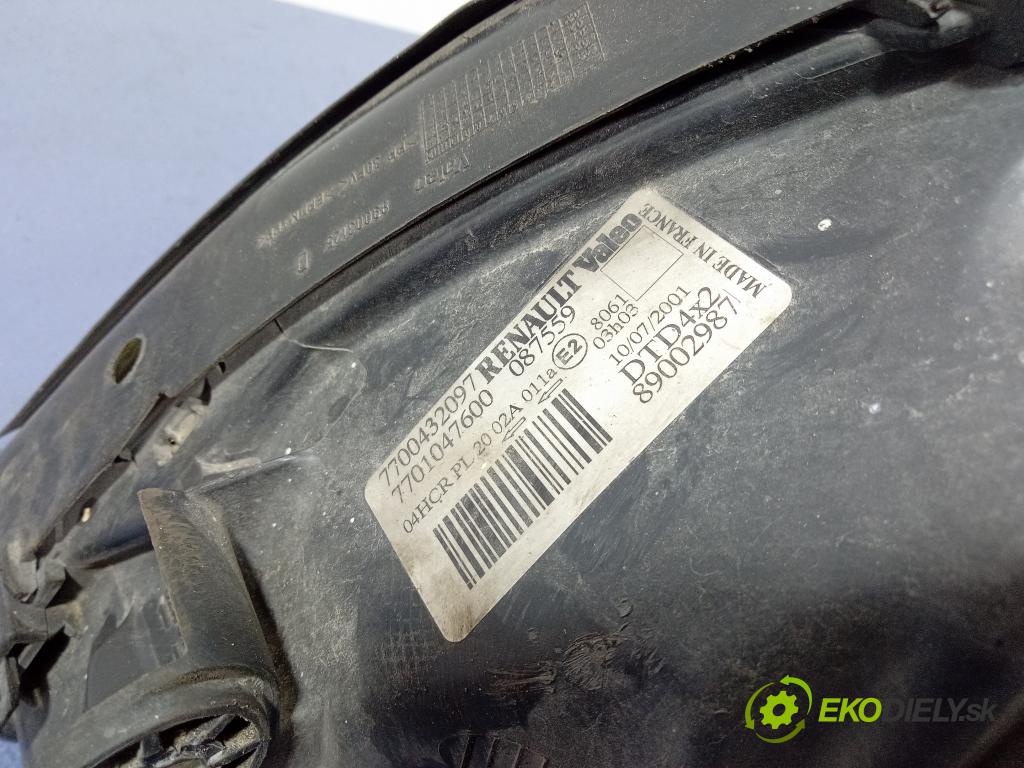 Renault Megane 2001 Reflektor: v pravo: 7700432097