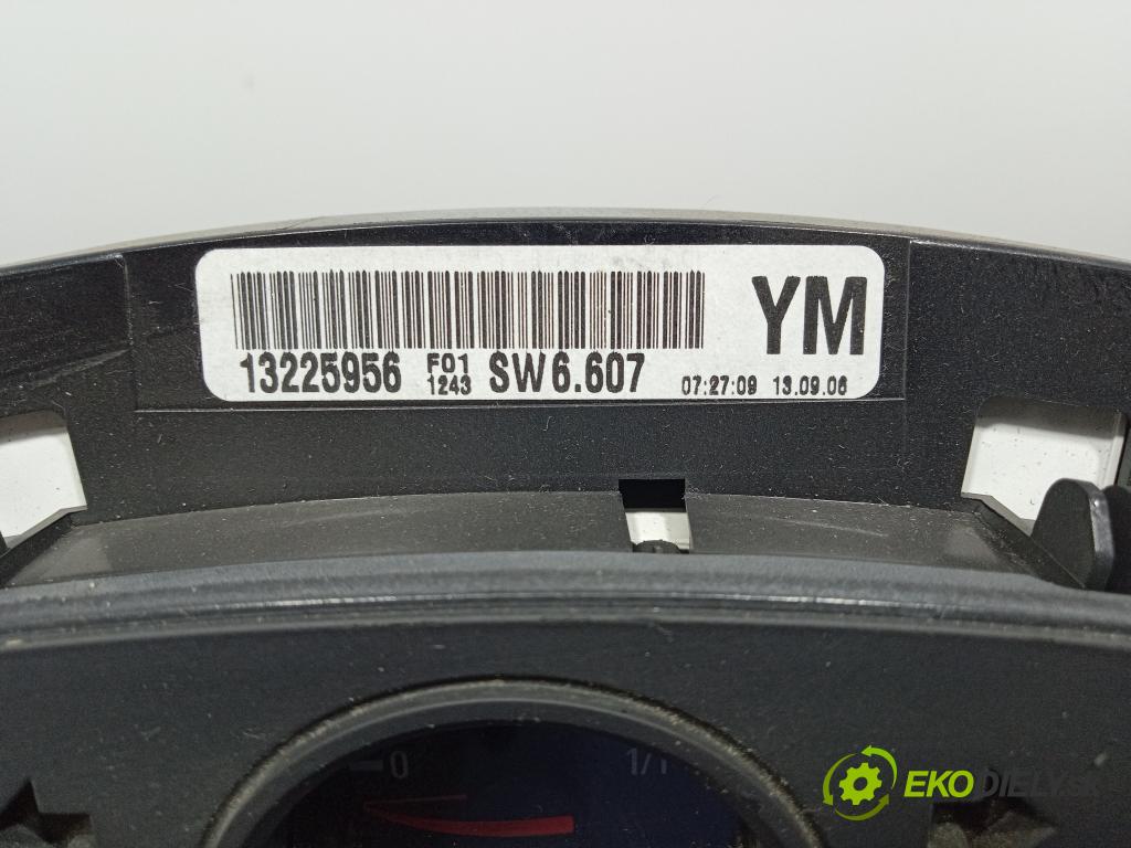 Opel Astra 2006 prístrojovka/ budíky 13225956