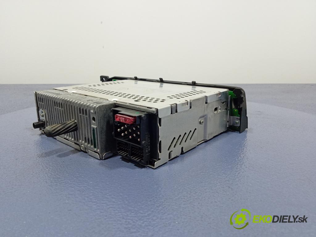 Bmw Seria 3 2005 Radio I Navigácia: 6943435