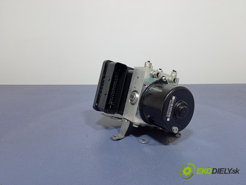 Bmw Seria 1 2007 čerpadlo ABS x 6777159
