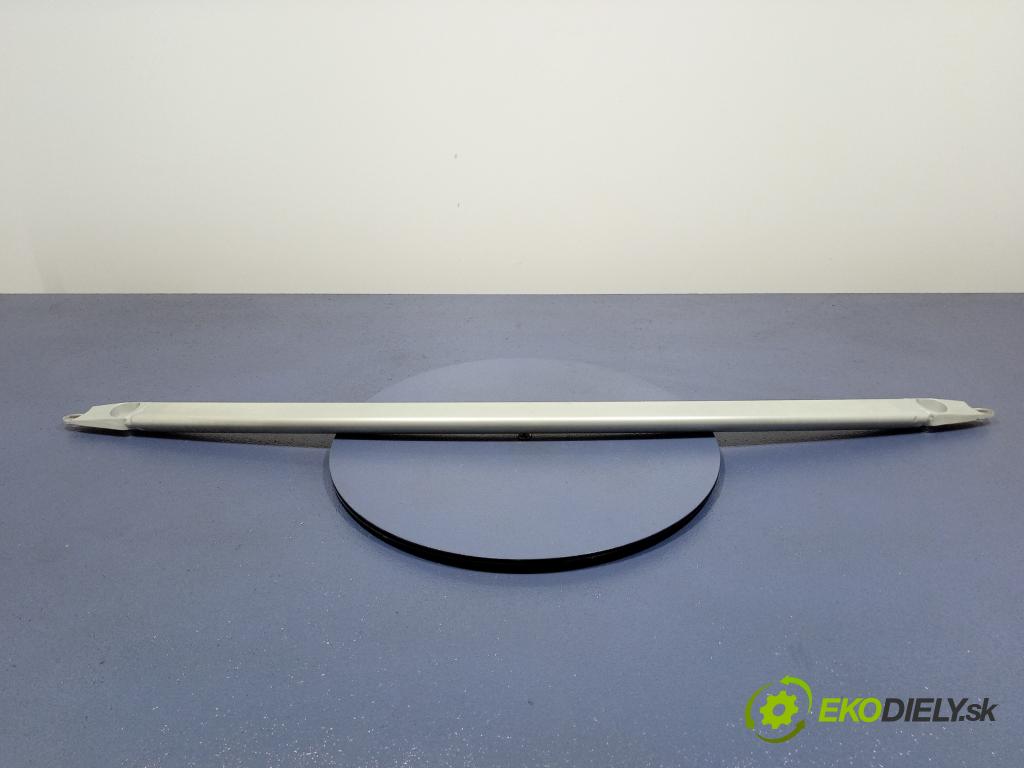 Bmw X3 2020 výztuha Čelní / stěna Přední 8075316
