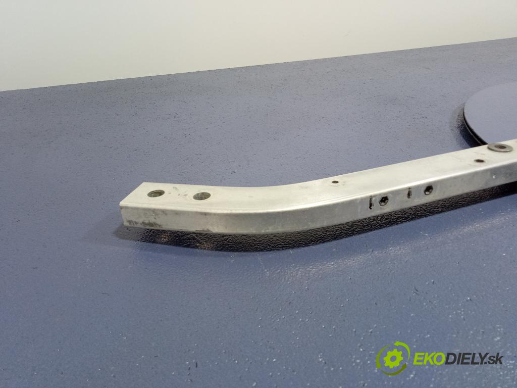 Bmw X3 2020 výstuha Predné: / pas predný 7400109
