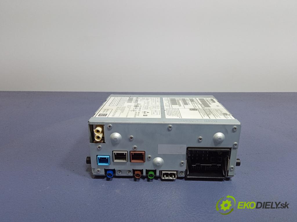 Volvo S40/V40 2015 Radio I Navigácia: 31466579