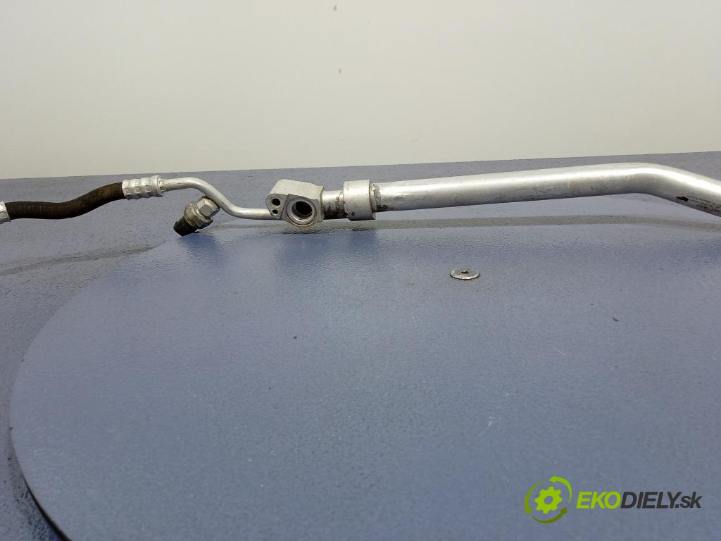 Bmw X3 2020 rúrka Klimatizácia: 8053487