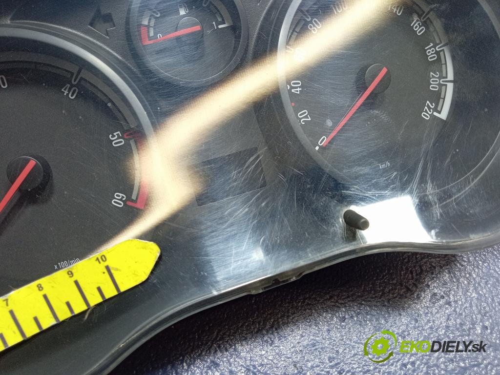 Opel Corsa 2010 skříňka Pojistky 13320627