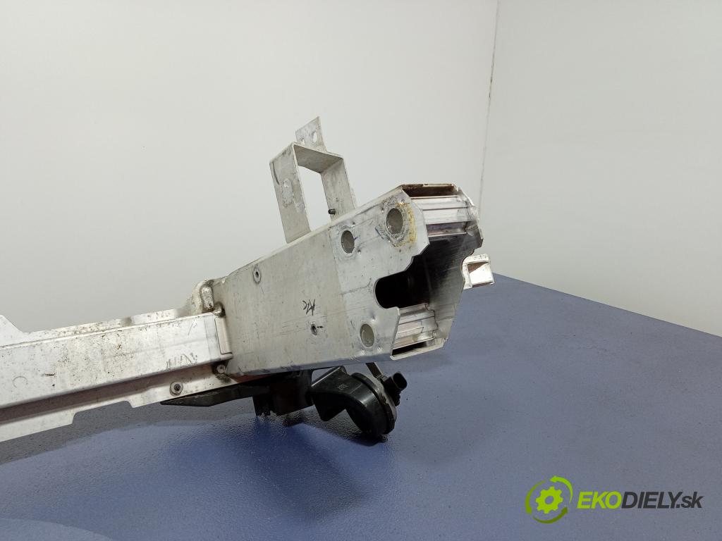 Bmw X3 2020 výstuha narazník Predné 7399911