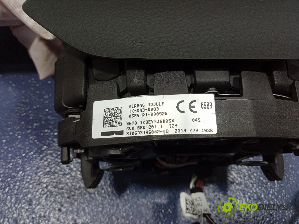 Skoda Kodiaq 2019 kokpit,pristrojová doska 566857007A