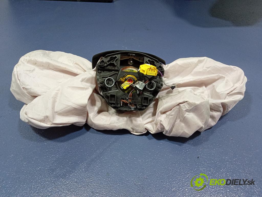 Skoda Kodiaq 2019 kokpit,pristrojová doska 566857007A