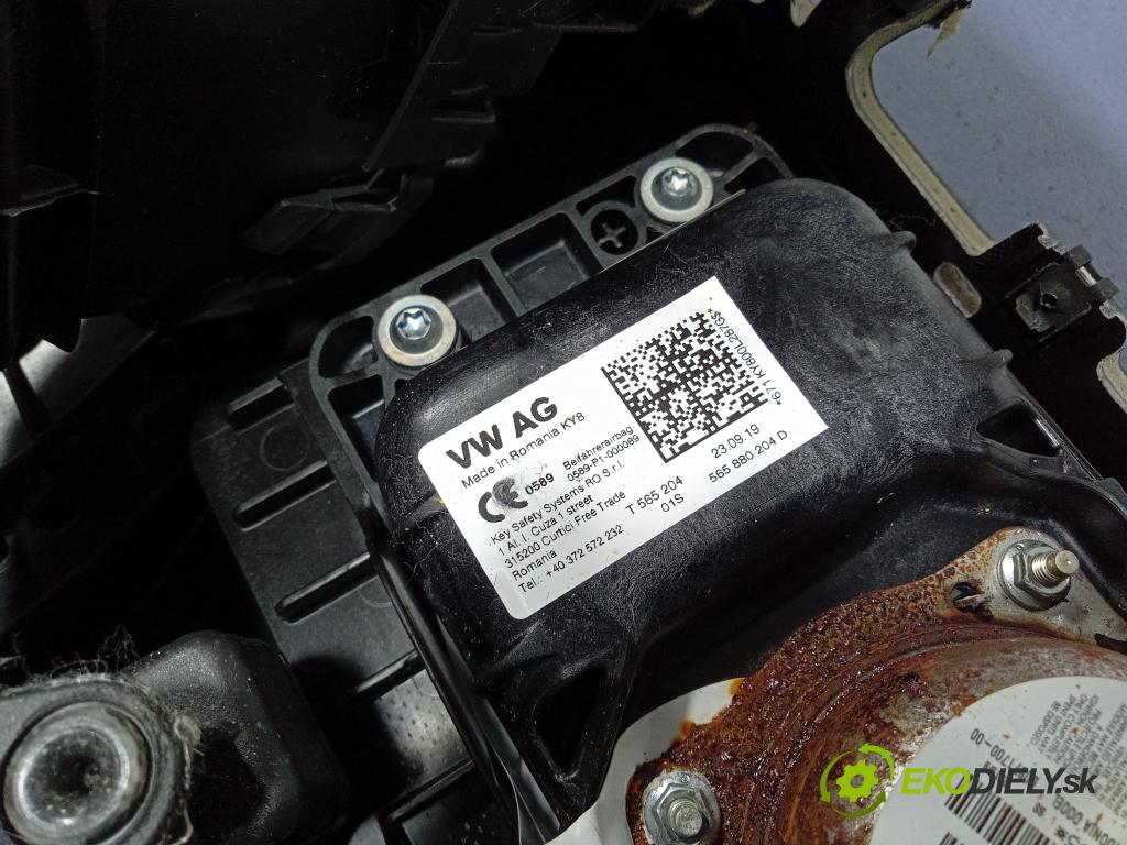 Skoda Kodiaq 2019 kokpit,pristrojová doska 566857007A