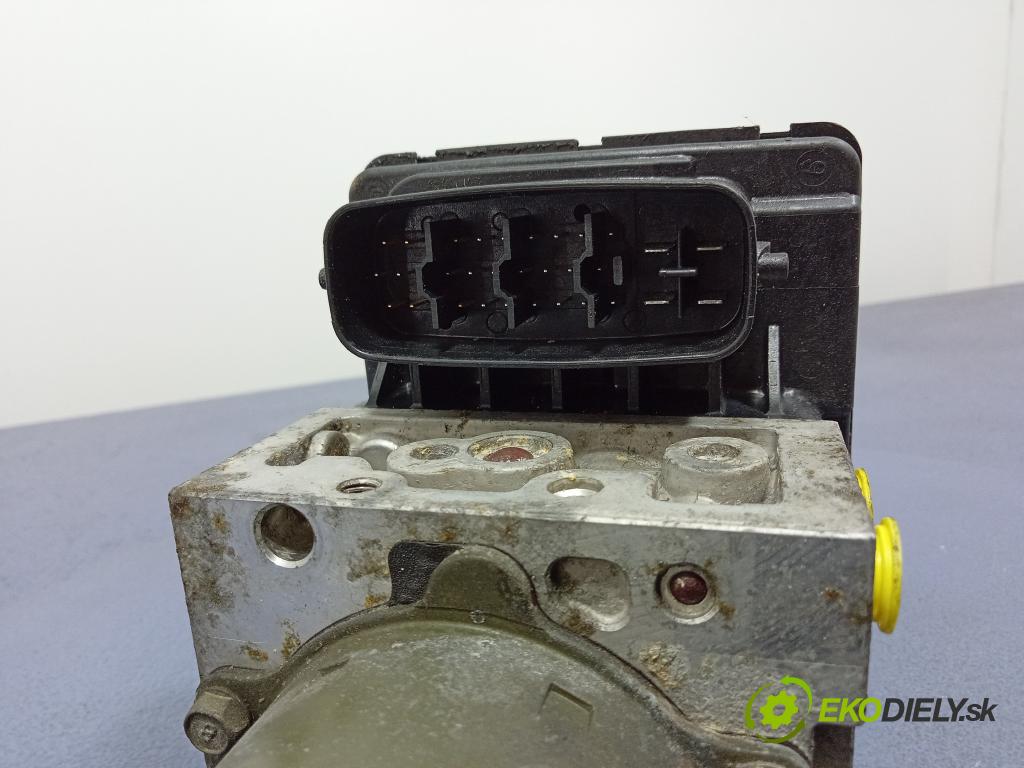 Toyota Avensis 2003 čerpadlo ABS x 89541-44050
