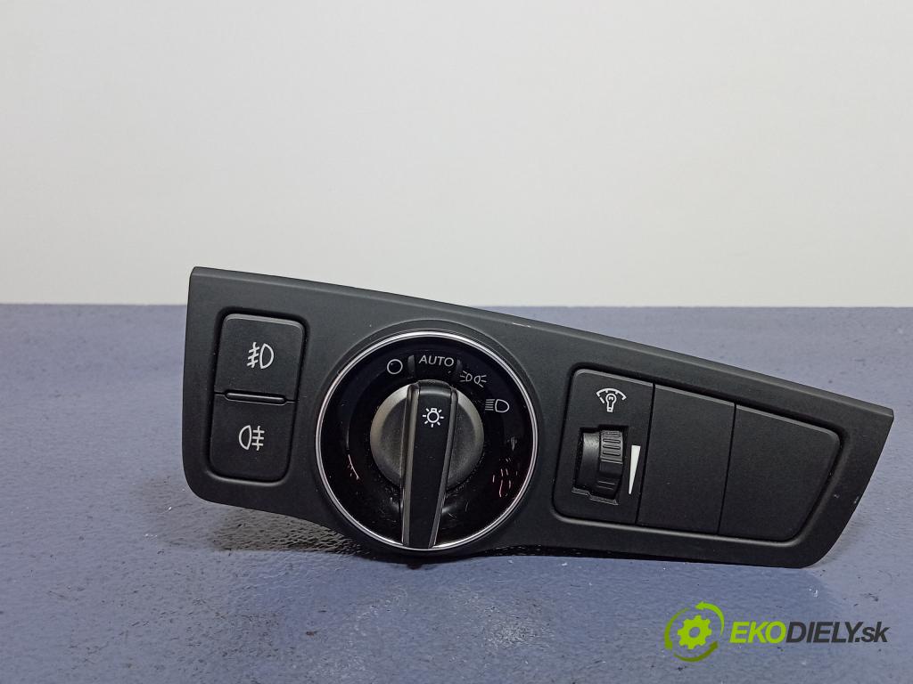 Hyundai I40 2016 Přepínač Světel: 93300-3Z050