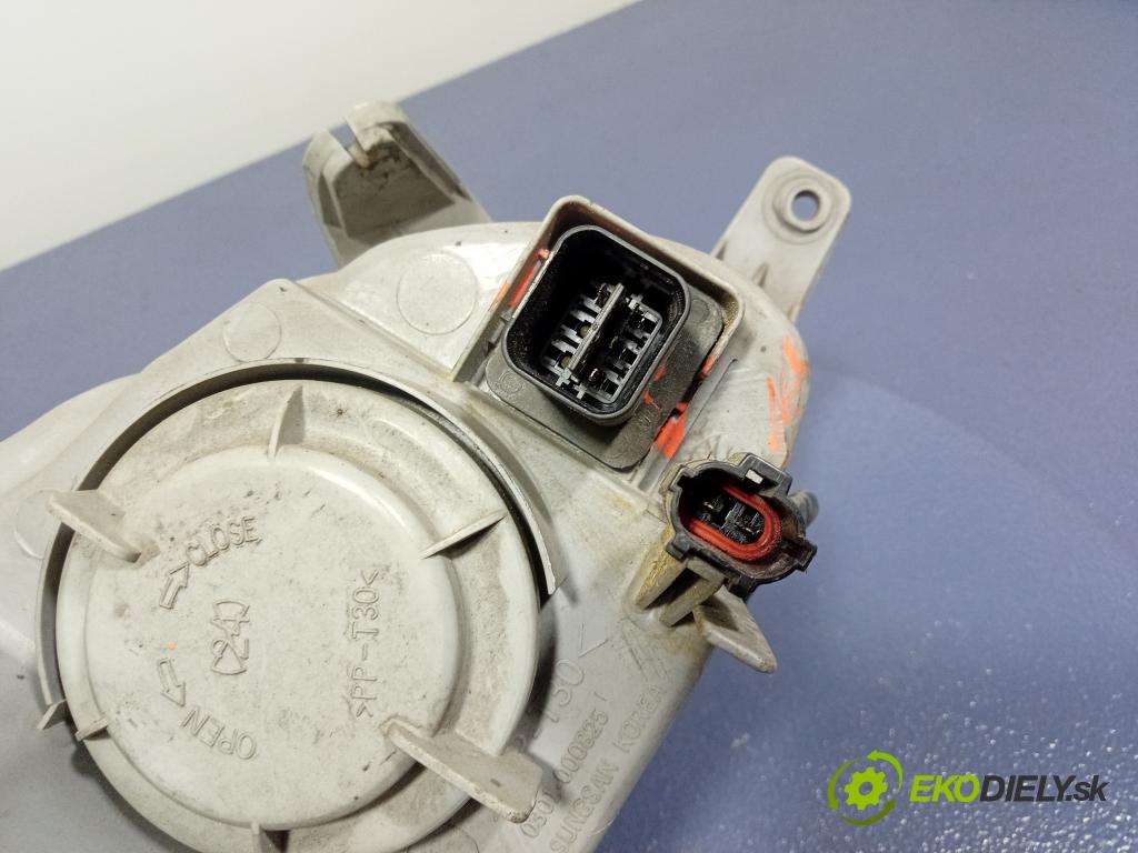 Daewoo Leganza 2000 Reflektor: Vľavo: 0301-000771