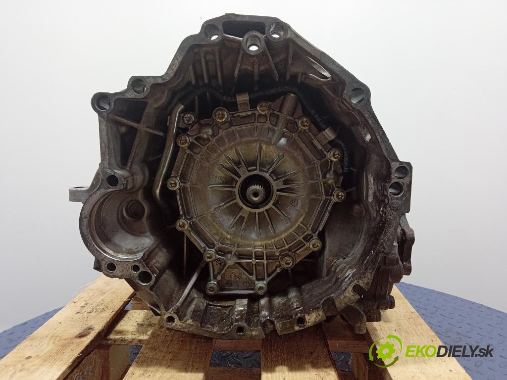 Audi A6 1998 prevodovka Výbava: Automatický: 01