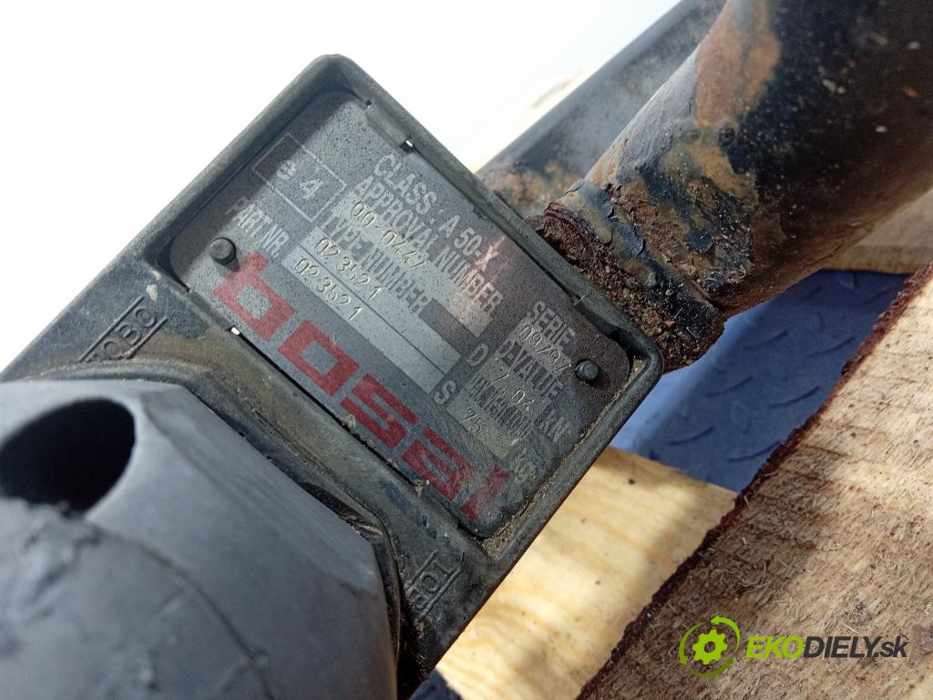 Suzuki Baleno 1999 oko Do Přívěsy BOSAL 023521