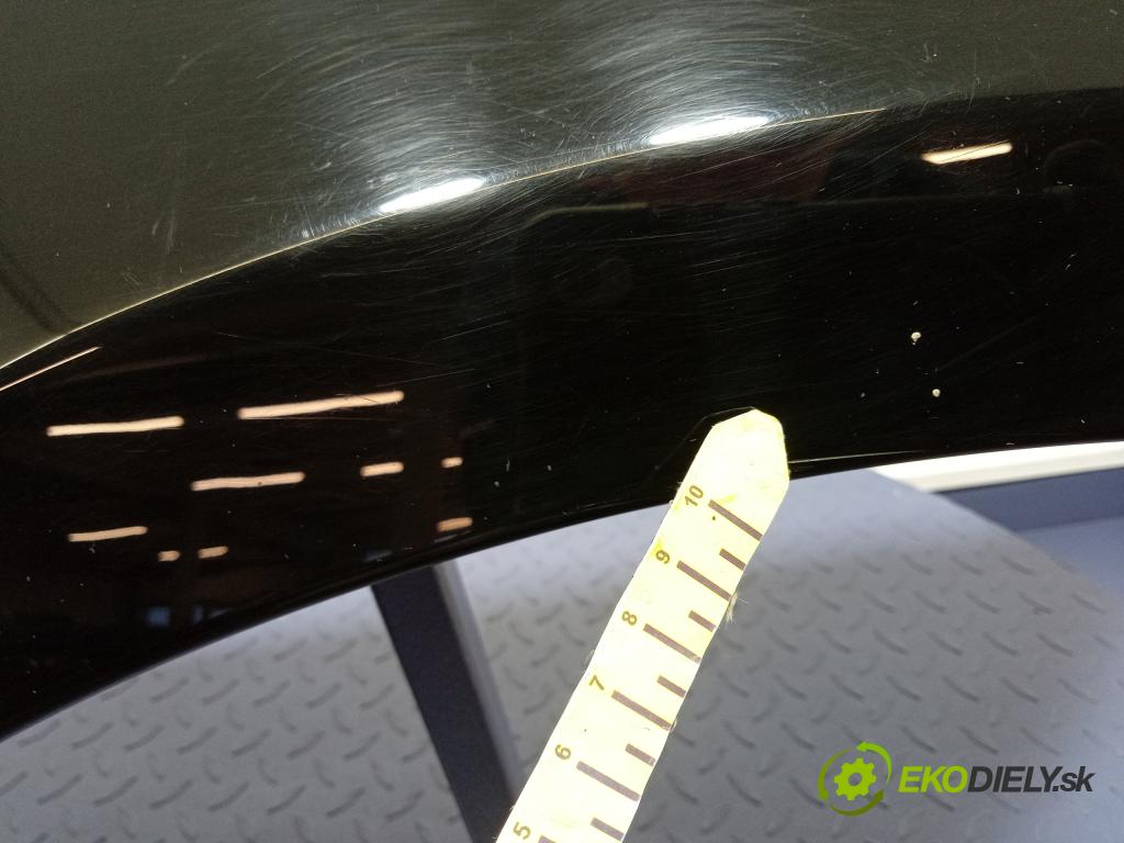 Bmw Seria 1 2008 blatnik před v pravo: 01