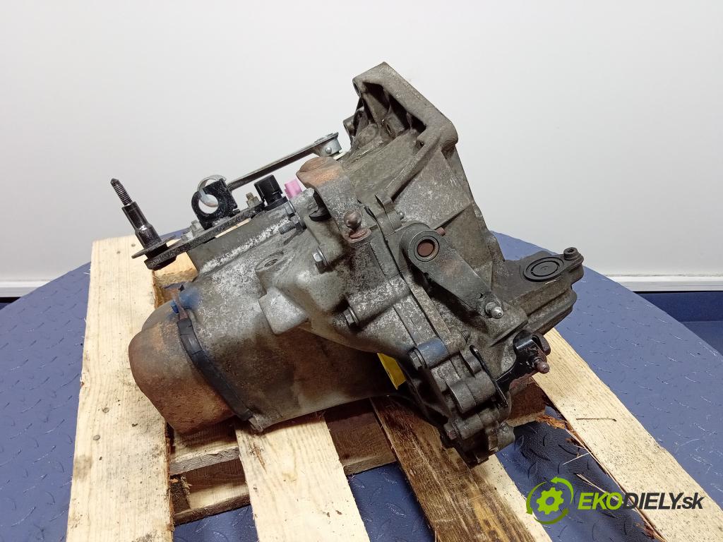 Peugeot 206 2007 prevodovka Výbava: Manualna 20CF08