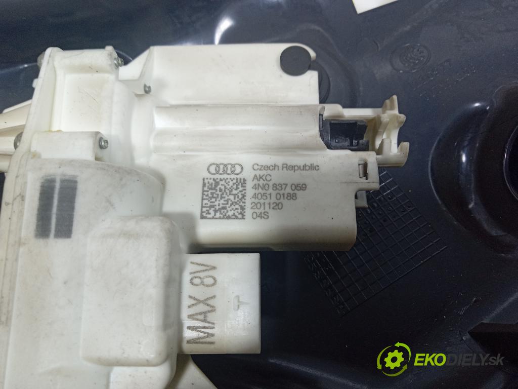 Audi RS Q8 2021 zámek dveře Zad: Levý: 4N0837059