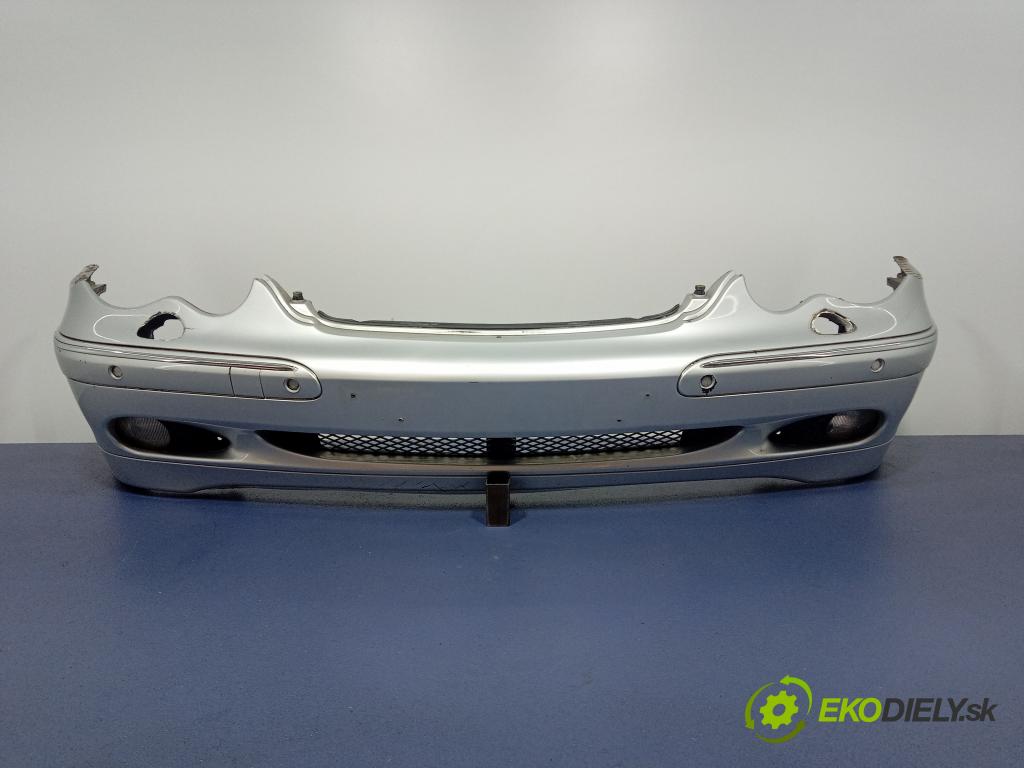 Mercedes C-klasa 2002 nárazník před 01