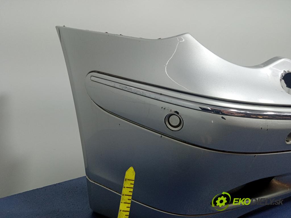 Mercedes C-klasa 2002 nárazník před 01