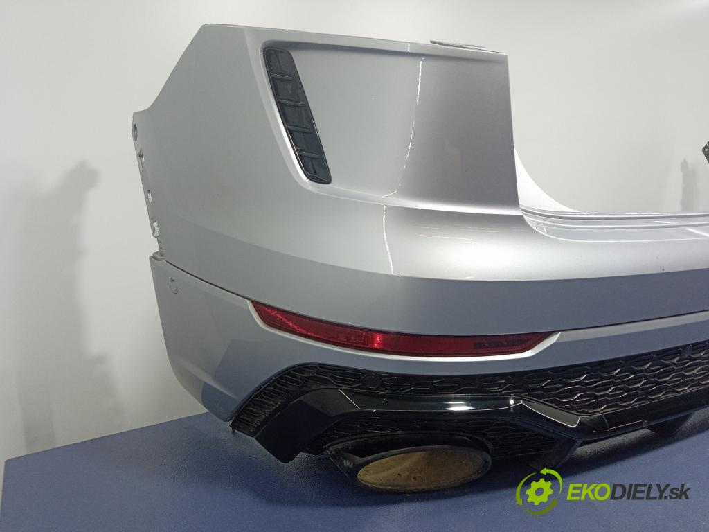 Audi RS Q8 2021 nárazník Zad: 4M8807511A