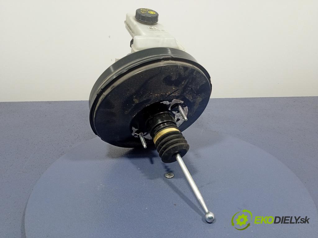 Skoda Octavia 2020 servo Brzdní: 5Q1614105DE