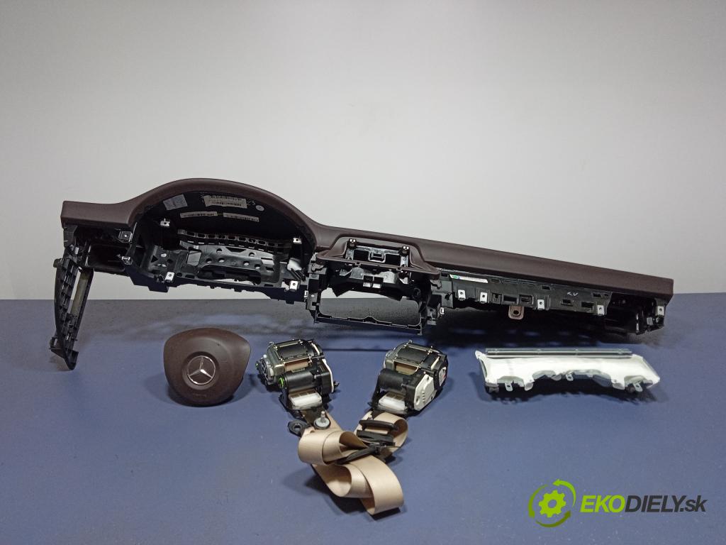 Mercedes Cls 2014 kokpit,pristrojová doska A2128600902