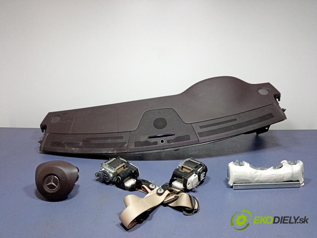 Mercedes Cls 2014 kokpit,pristrojová doska A2128600902