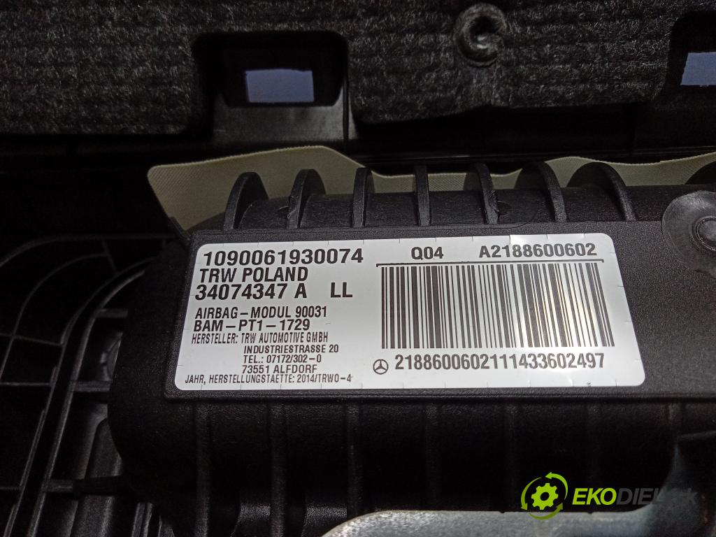 Mercedes Cls 2014 kokpit,pristrojová doska A2128600902