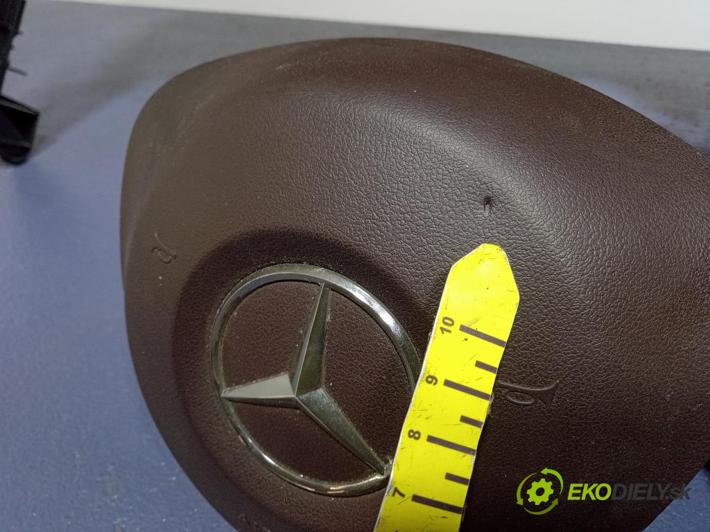 Mercedes Cls 2014 kokpit,pristrojová doska A2128600902