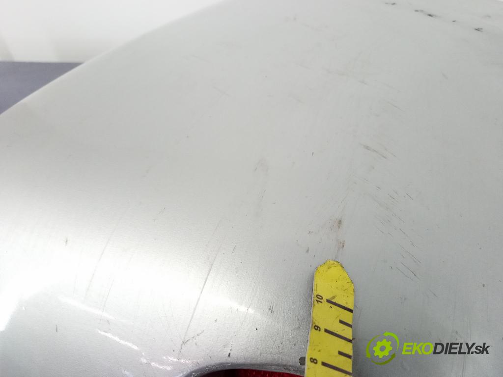 Toyota Rav4 2003 nárazník Zad: 52150-42280