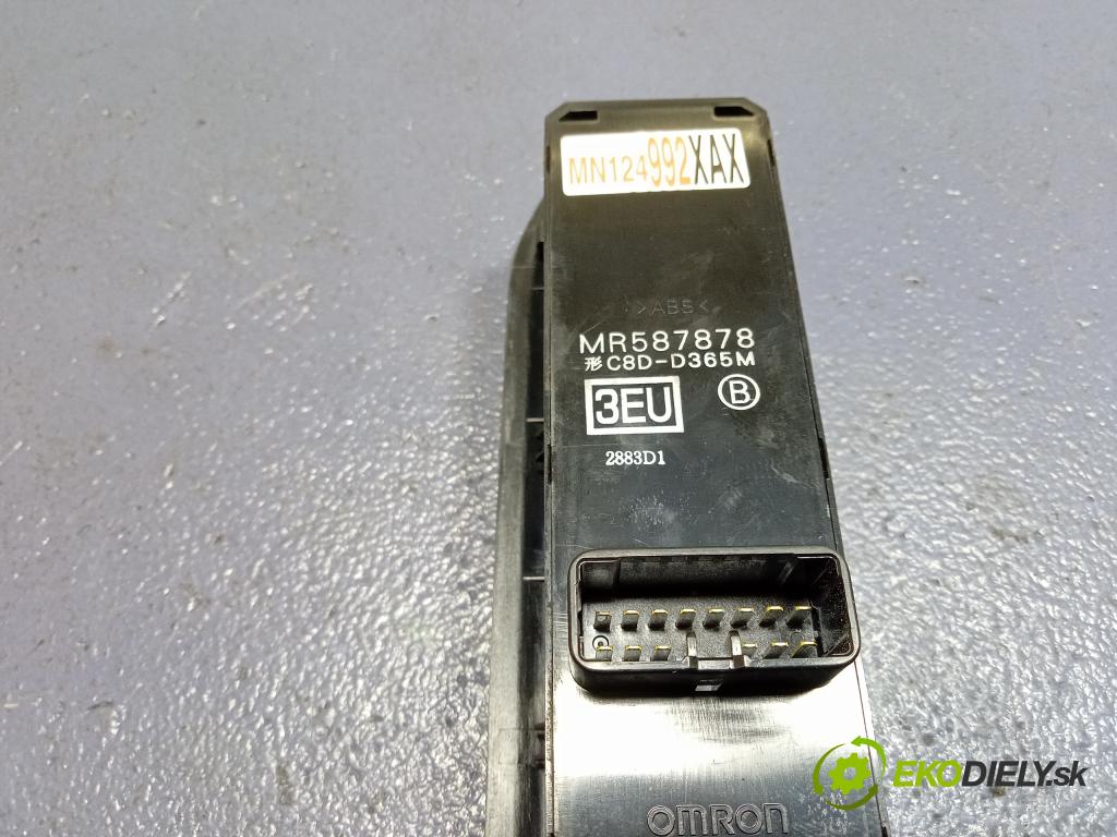 Mitsubishi Lancer 2004 prepínač Okná: MR587878