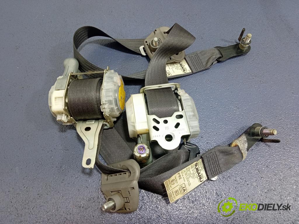 Subaru Forester 2007 kokpit,pristrojová doska 98221SA140